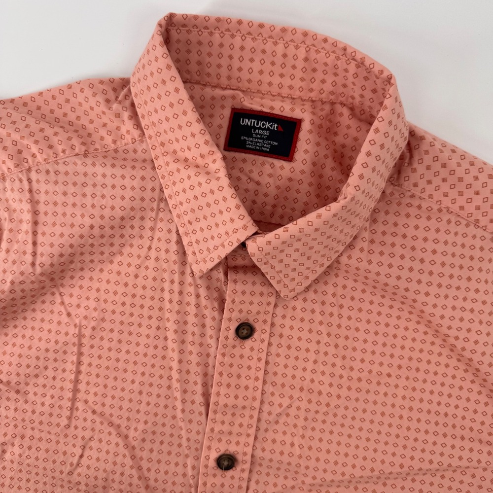 UNTUCKit Shirt Mens Large Peach Geo Slim Fit Short Sleeve Button Down 41575